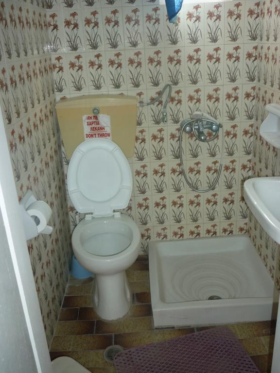 Agios Antonios Гостевой дом 2*