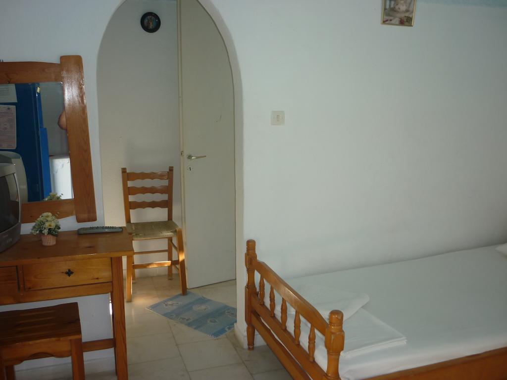 Gasthof Agios Antonios Perissa (Santorini)