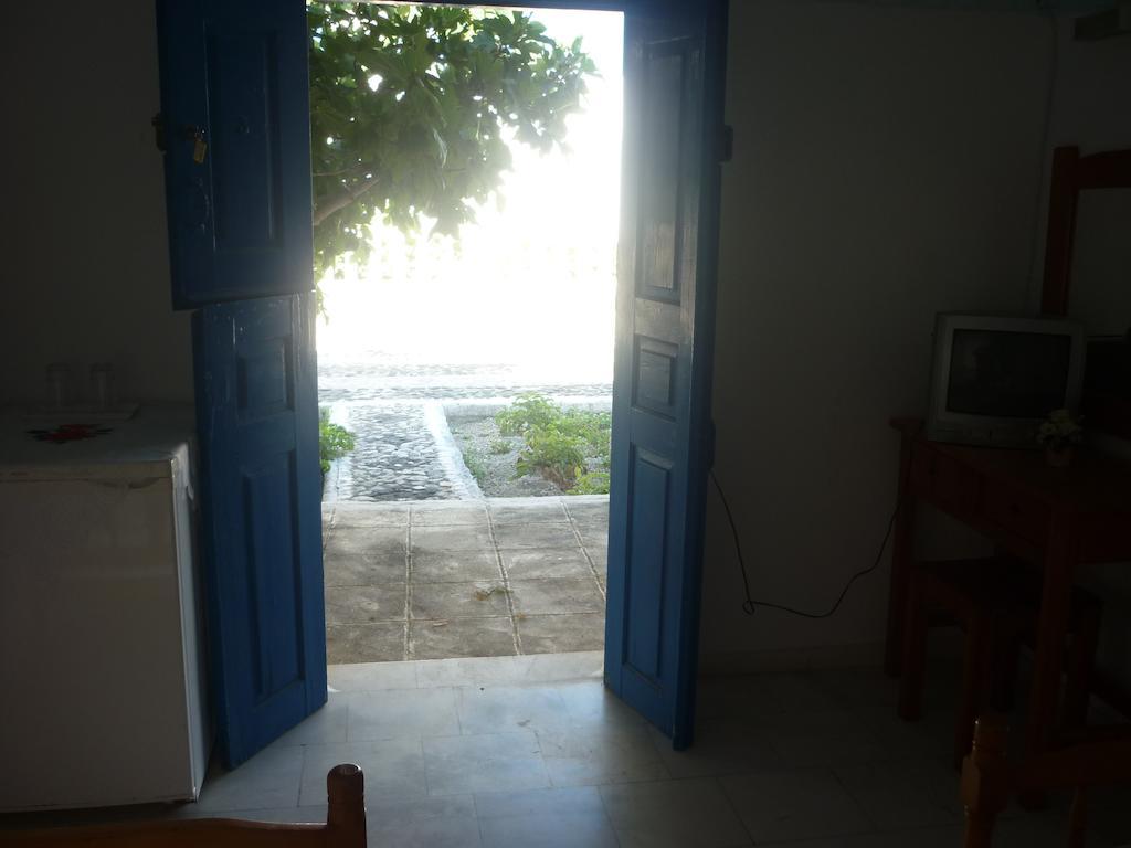 Agios Antonios Gasthof Perissa (Santorini)